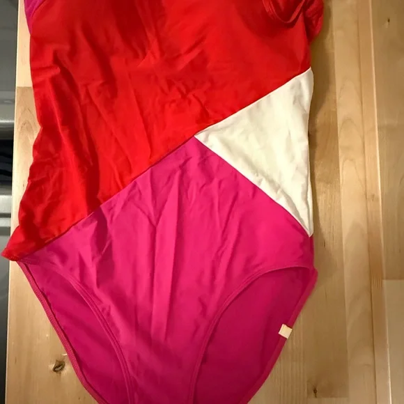 Summersalt 2 ITEMS! The Marina LONG TORSO one piece AND swim skirt - Picture 3 of 8